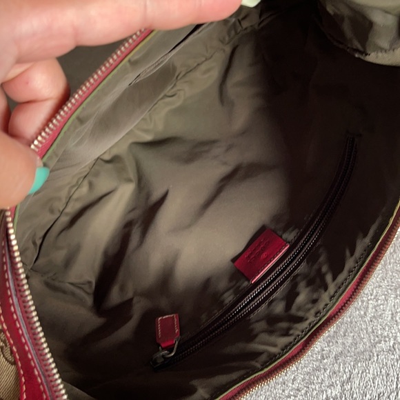 Gucci Half Moon Swing Bag - Picture 7 of 12